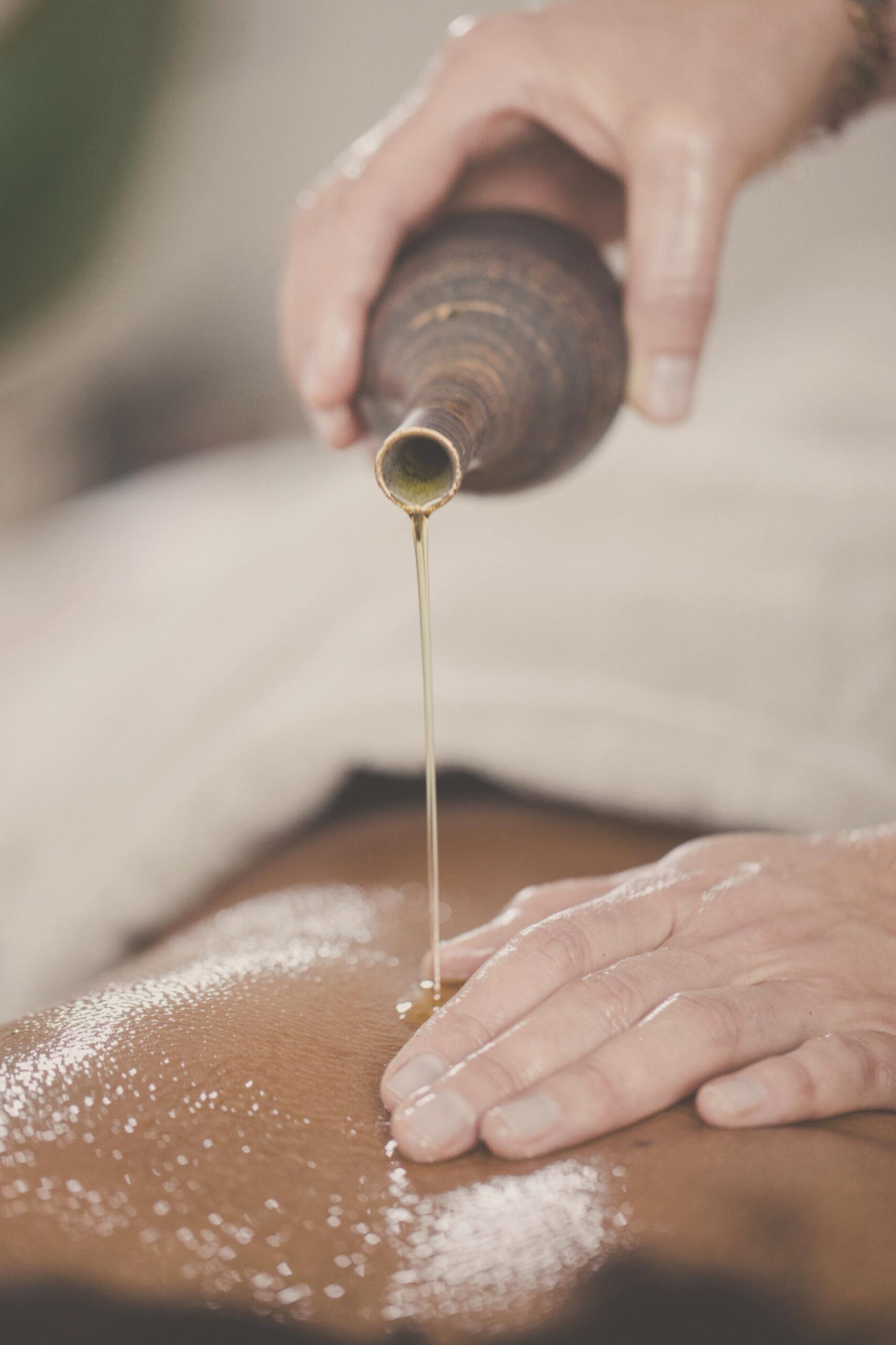 Massage Abhyanga Ấn Độ là gì?